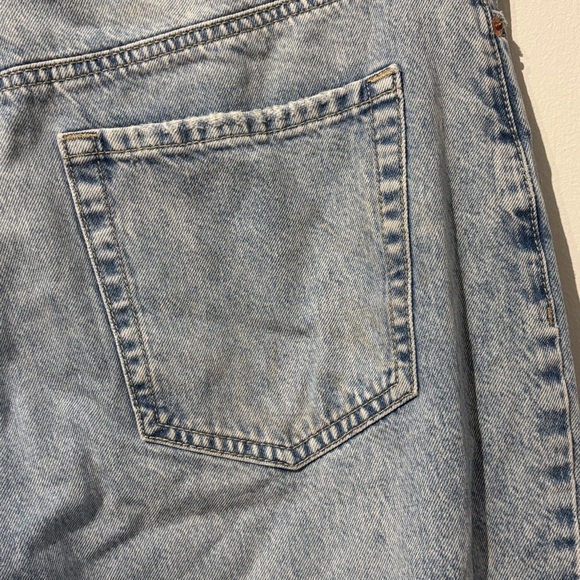 🎉4/30$🎉 Garage Light Blue Distressed Flare Jeans - Picture 6 of 6